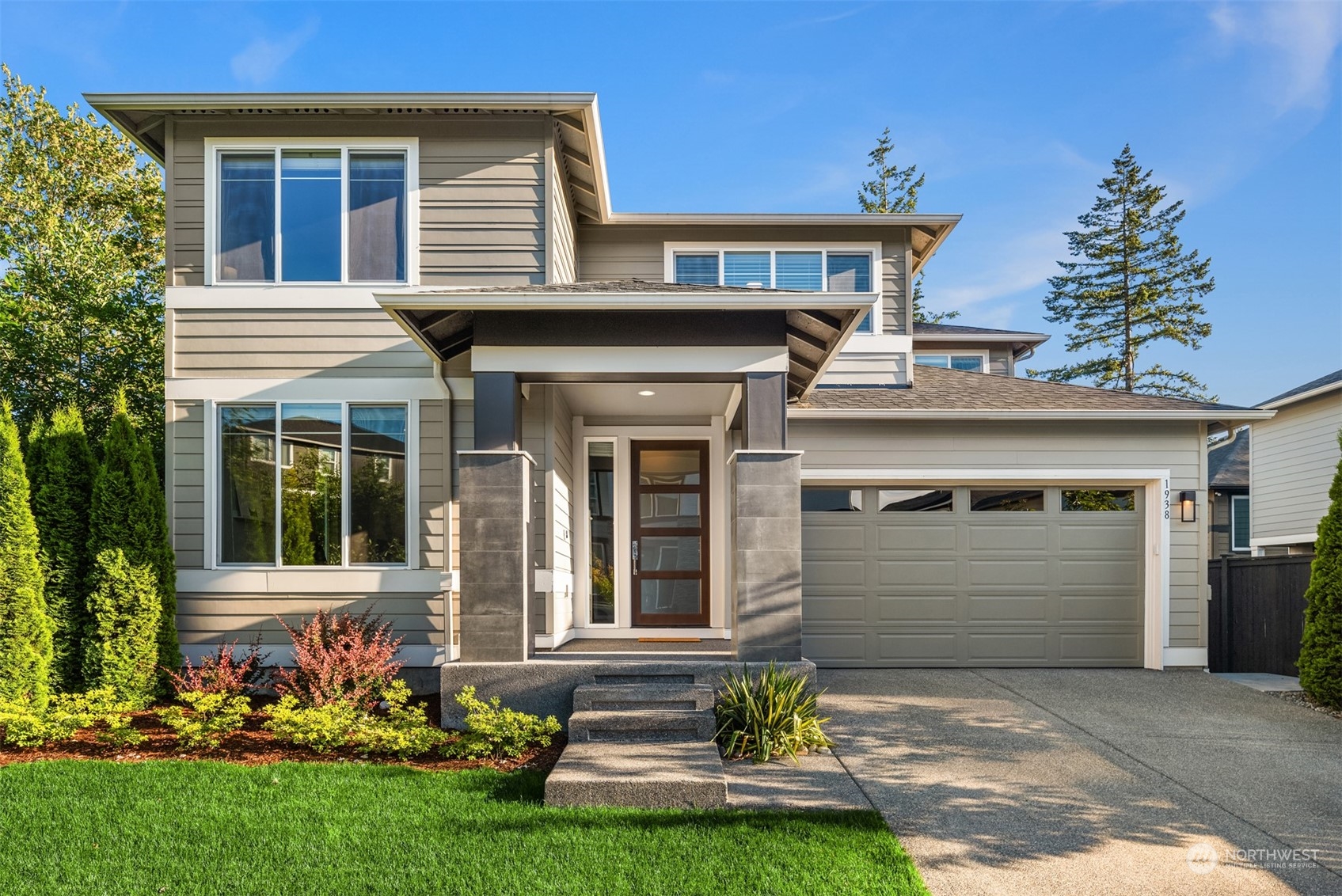 1938 Olympia Court SE