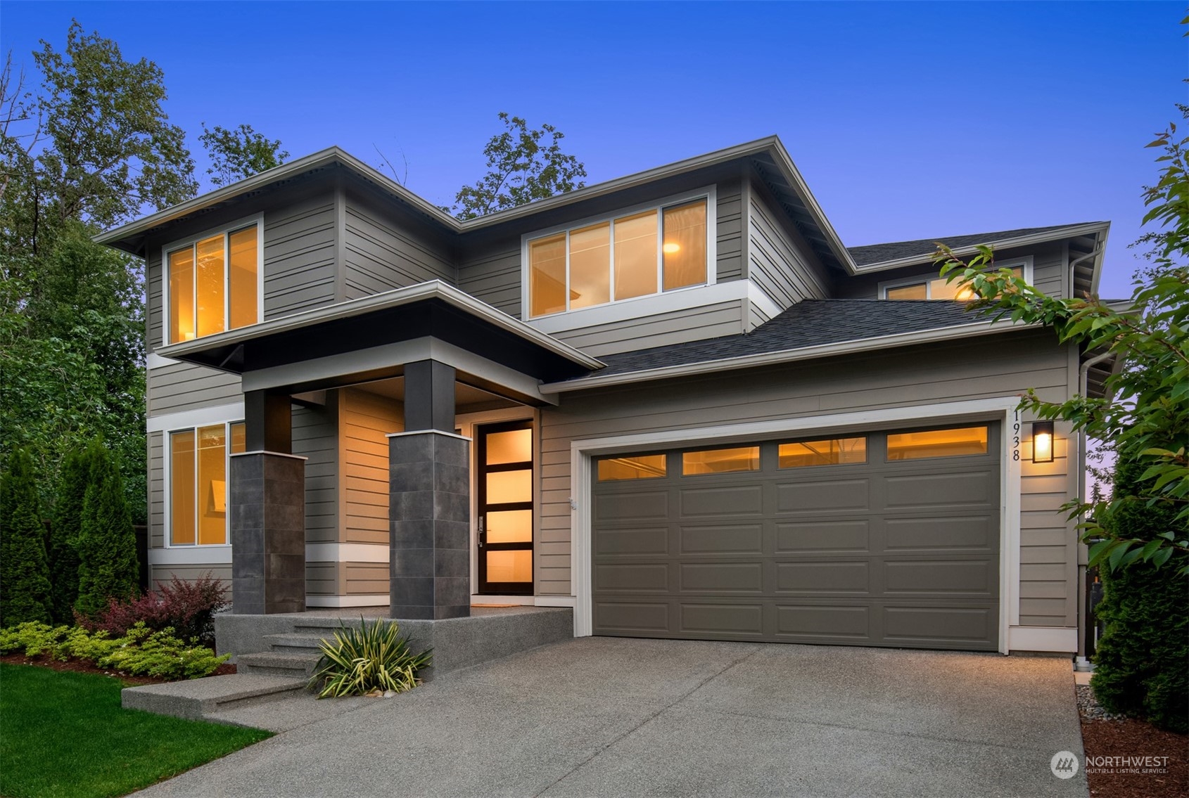 1938 Olympia Court SE
