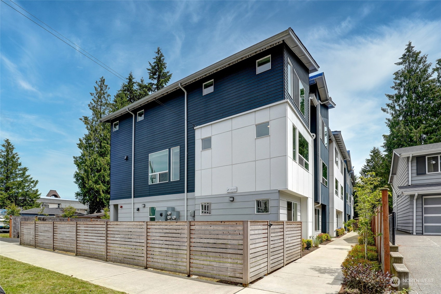 18322 1st Avenue NE Unit: A