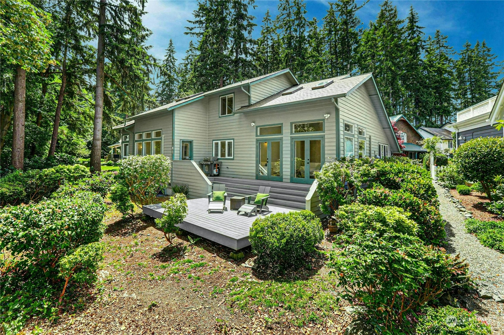 312 Noblecliff Place