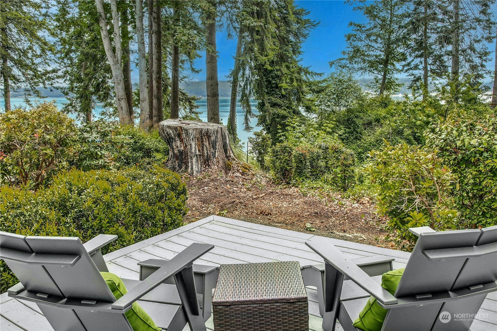 312 Noblecliff Place