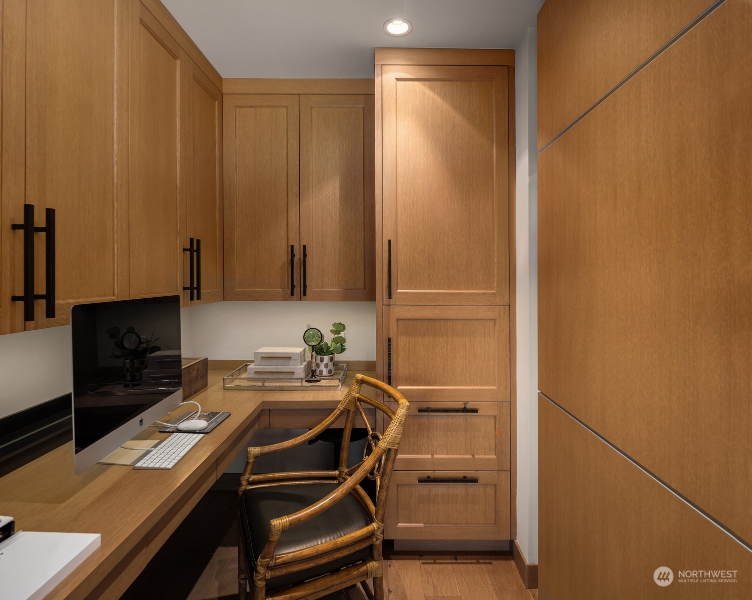 101 101st Avenue SE Unit: 302B