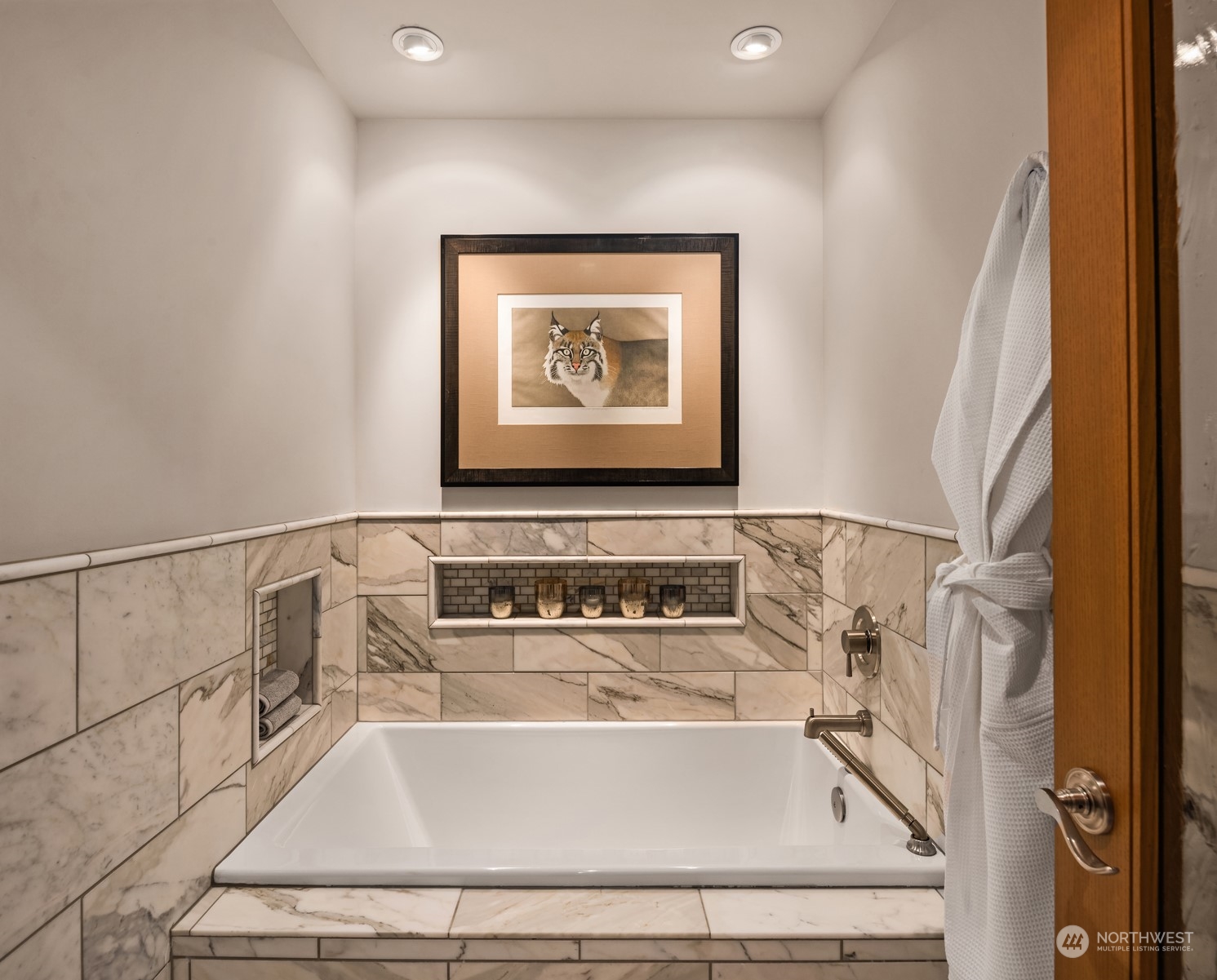 101 101st Avenue SE Unit: 302B