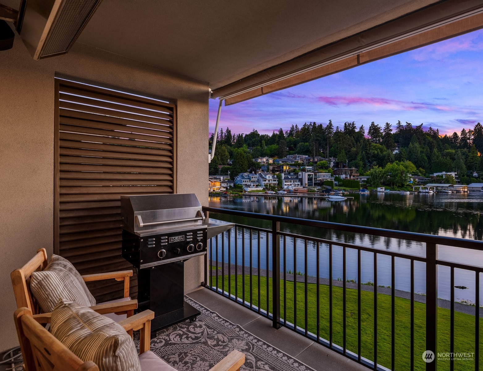 101 101st Avenue SE Unit: 302B
