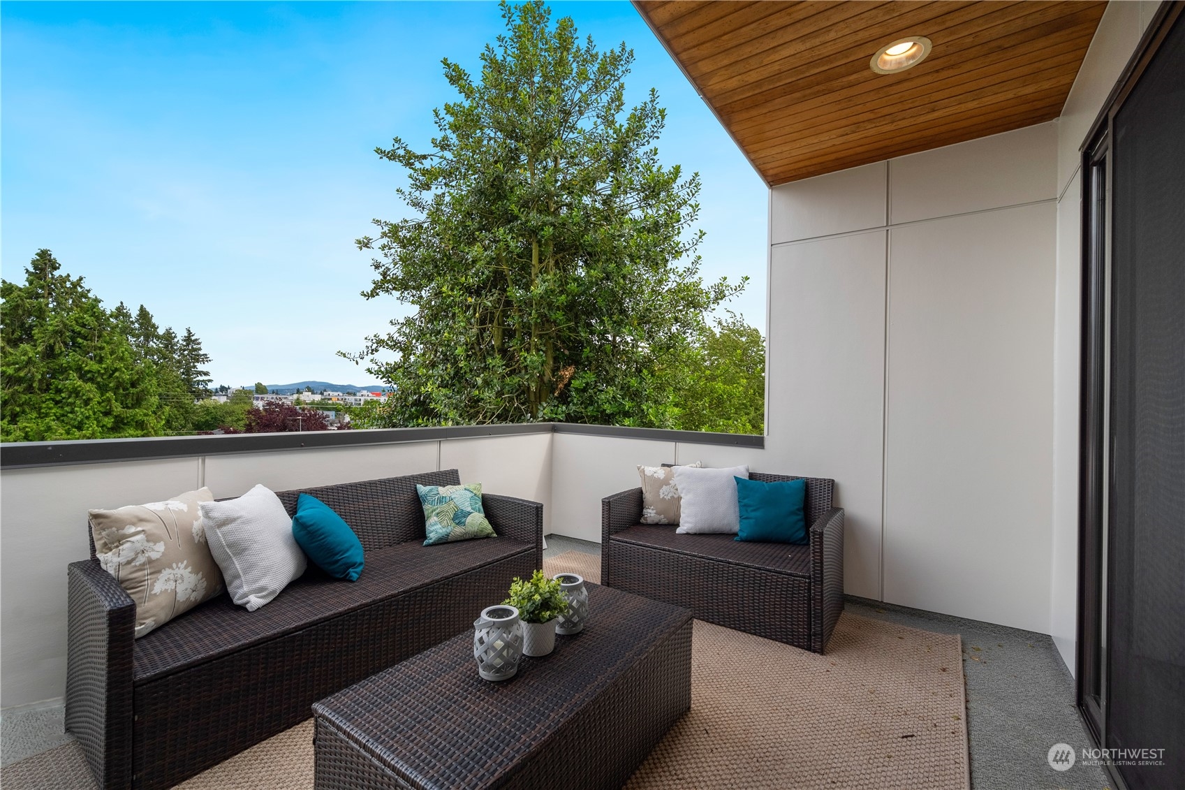 1432 19th Avenue Unit: B