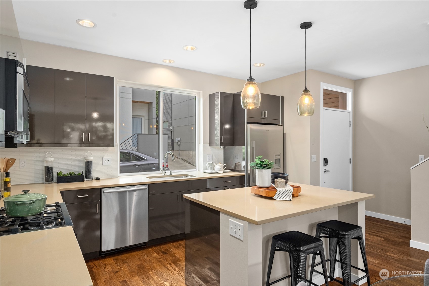 1432 19th Avenue Unit: B