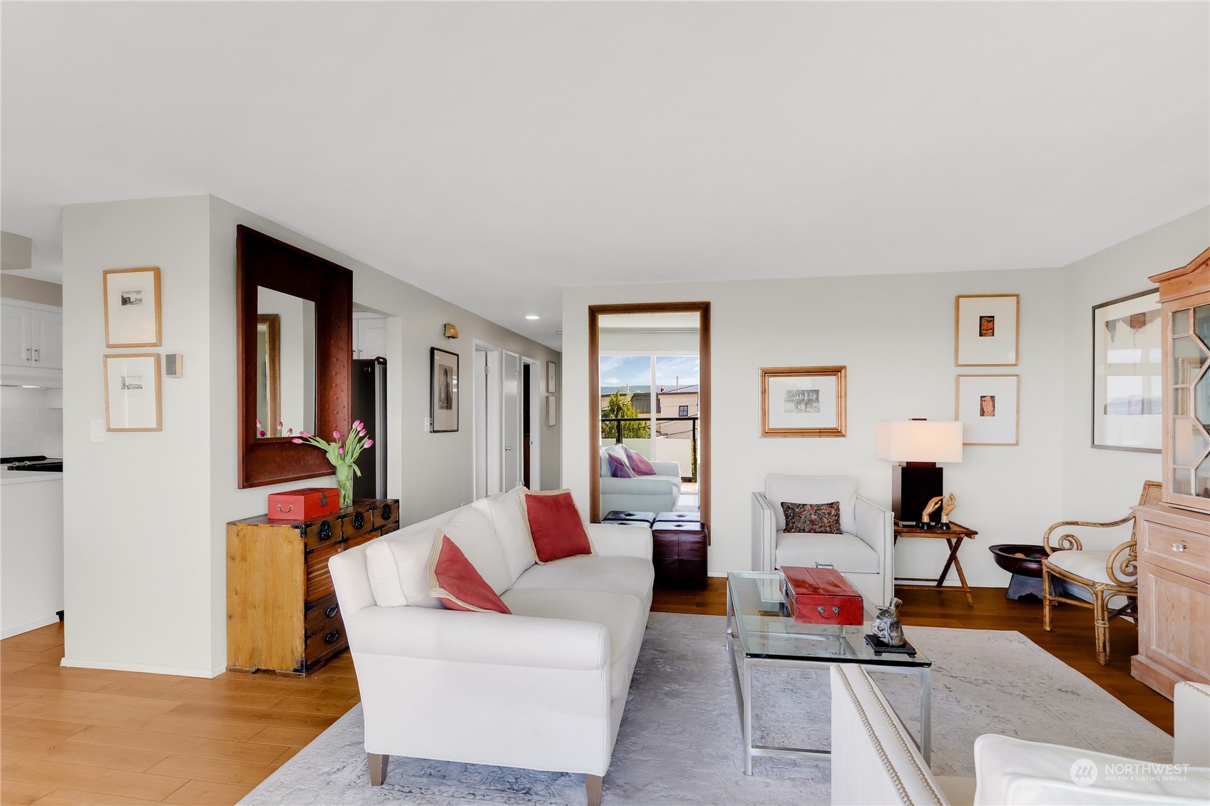 300 2nd Avenue N Unit: 2C