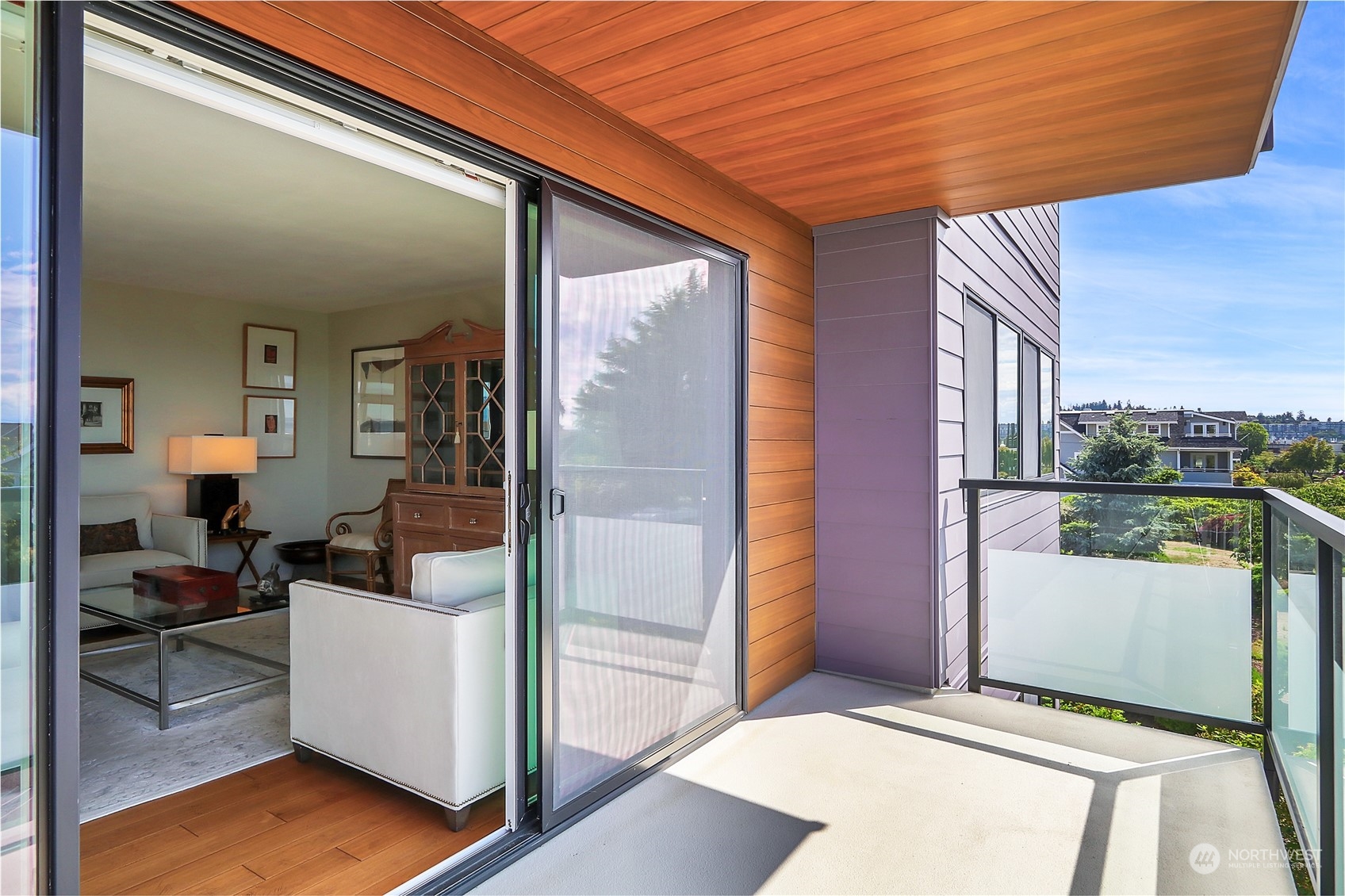 300 2nd Avenue N Unit: 2C