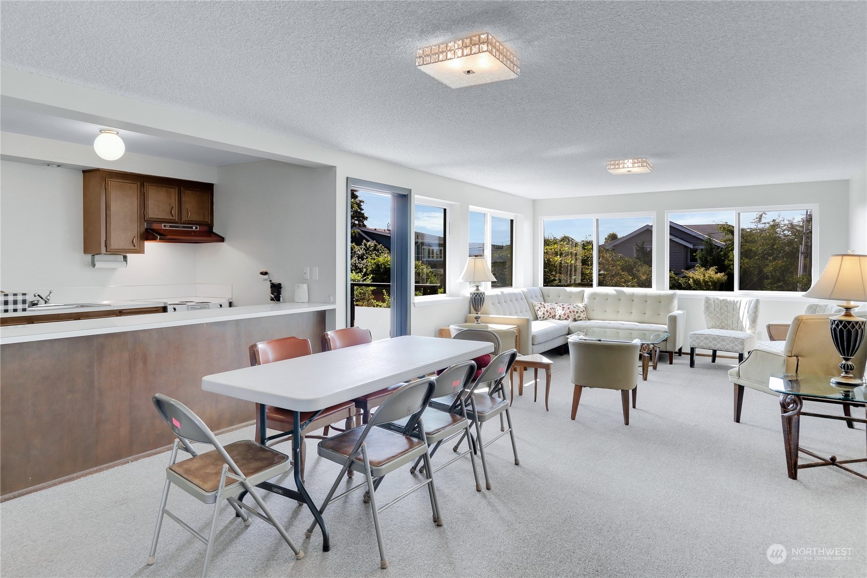 300 2nd Avenue N Unit: 2C