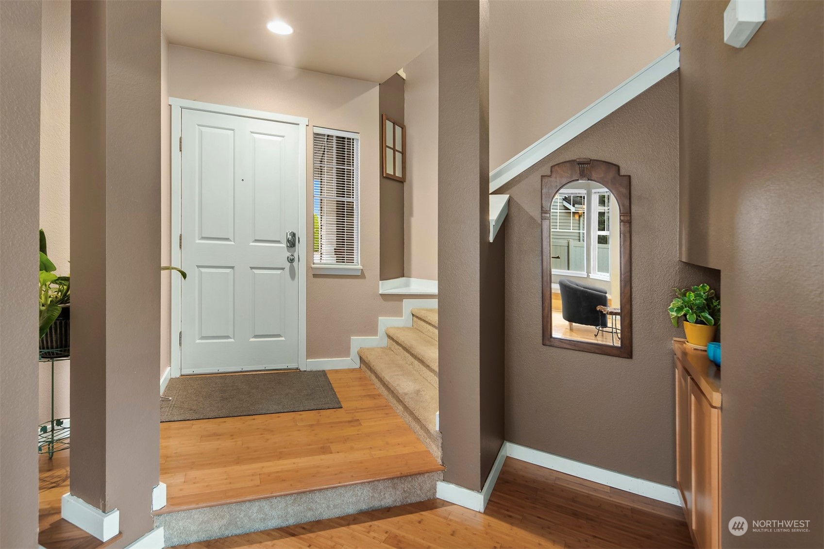 205 Newport Way NW Unit: D2