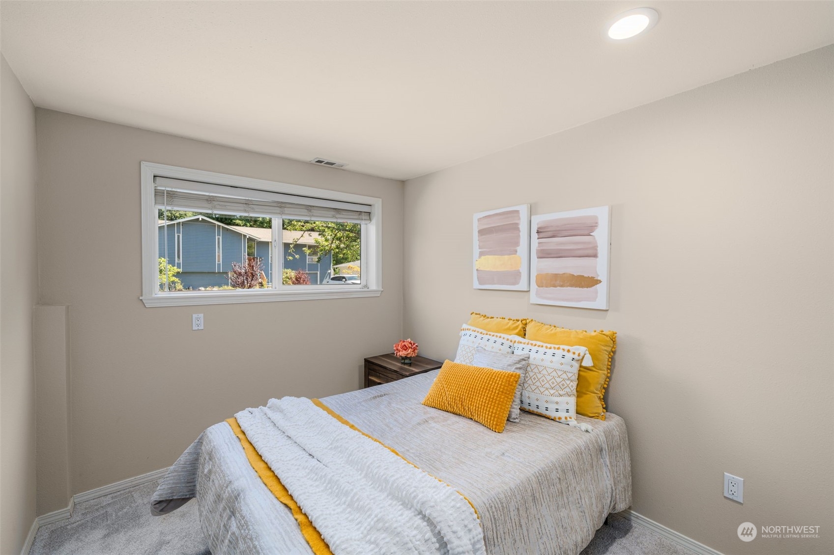 2119 166th Place NE
