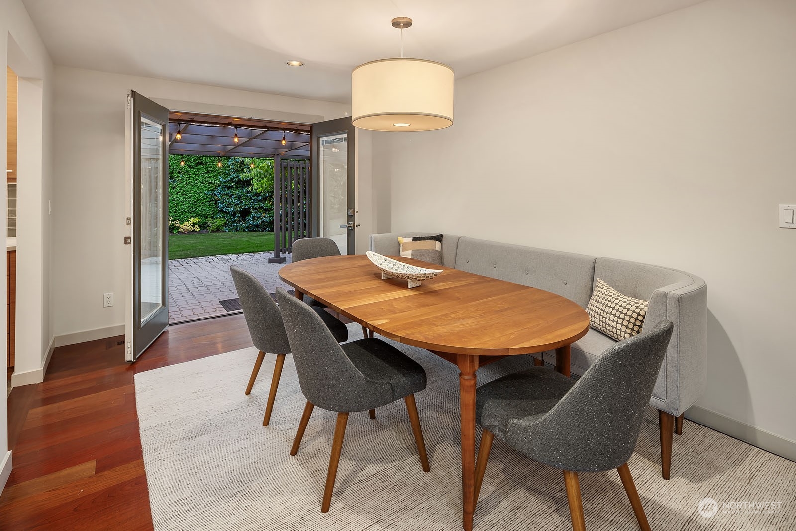 3001 Hunts Point Road