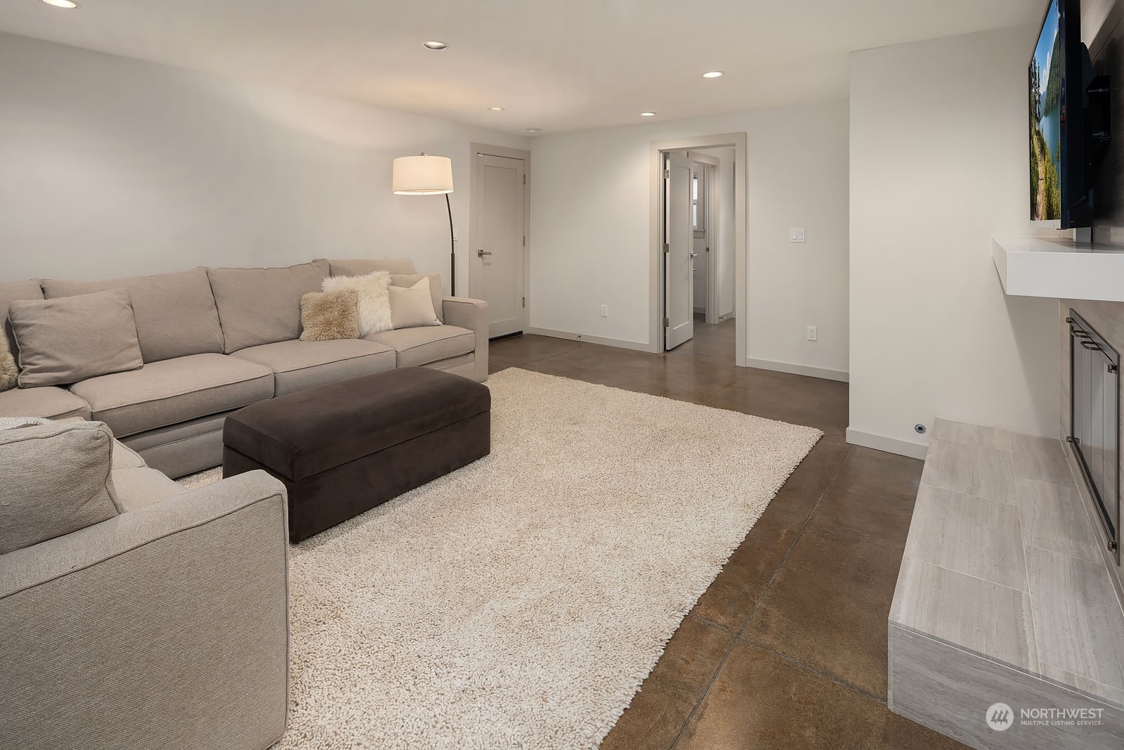 3001 Hunts Point Road