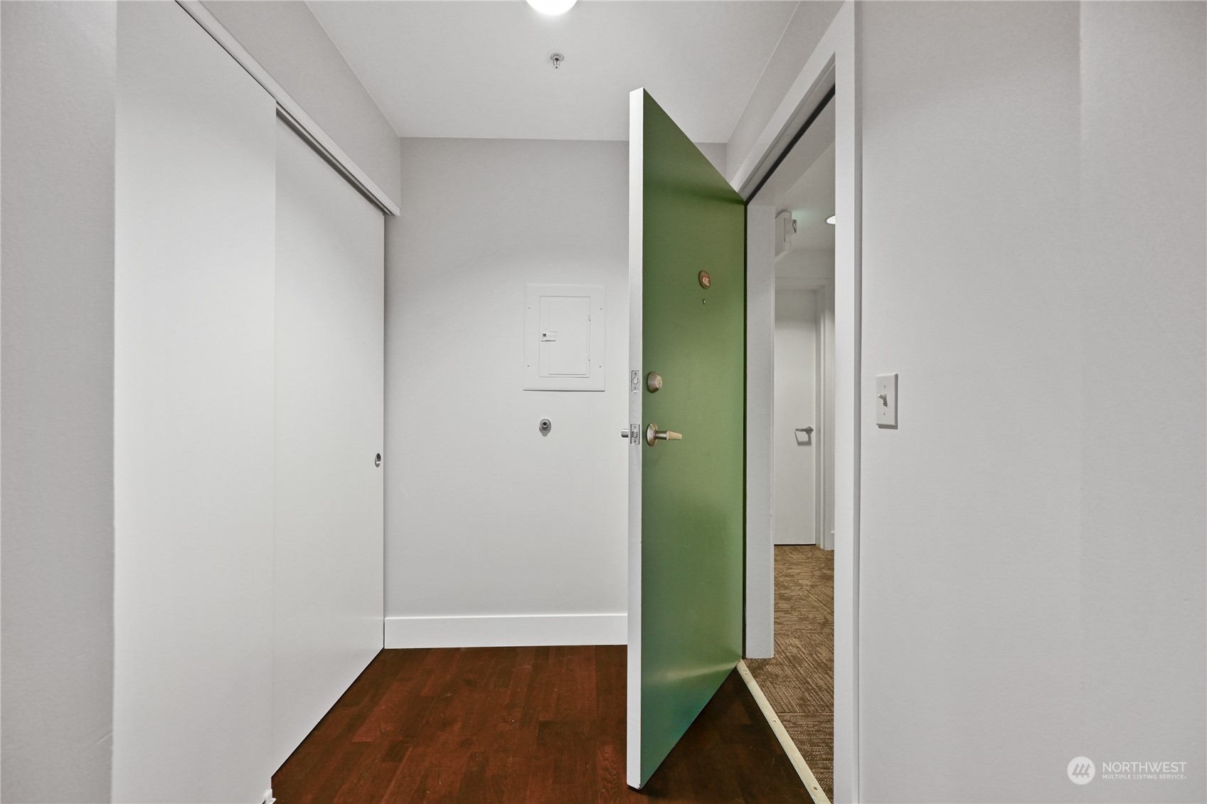 1711 E Olive Way Unit: 406