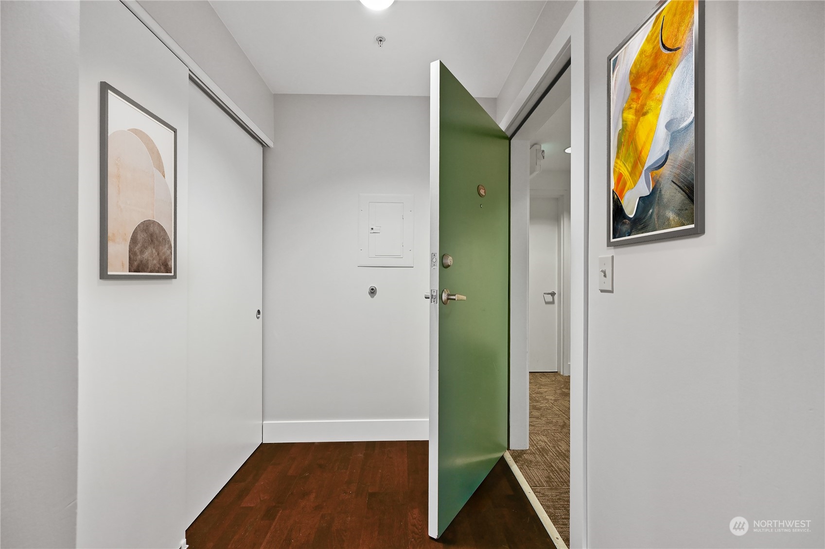 1711 E Olive Way Unit: 406