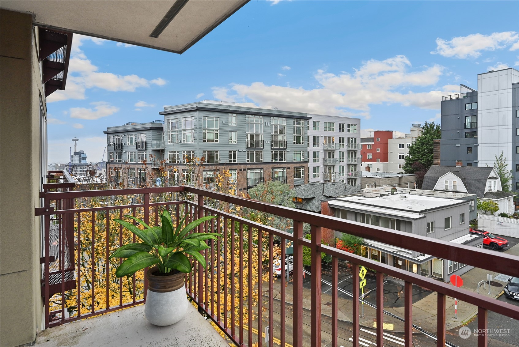 1711 E Olive Way Unit: 406