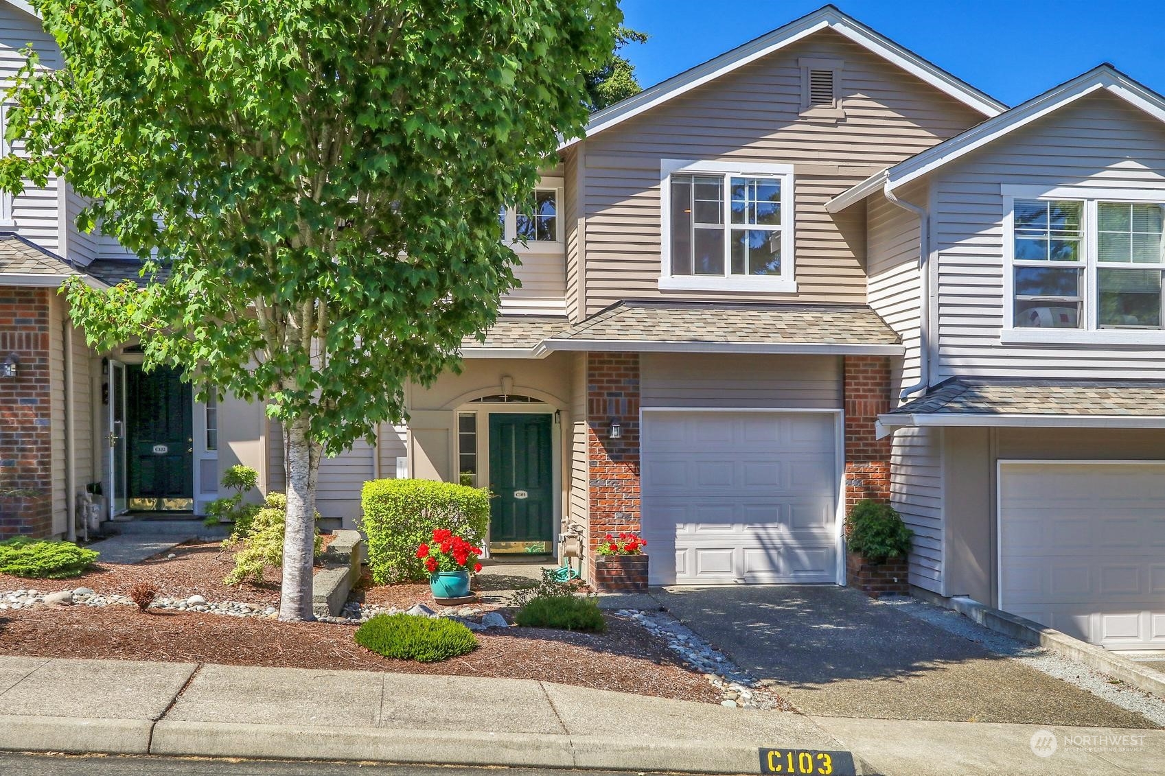 8506 Main Street Unit: C103