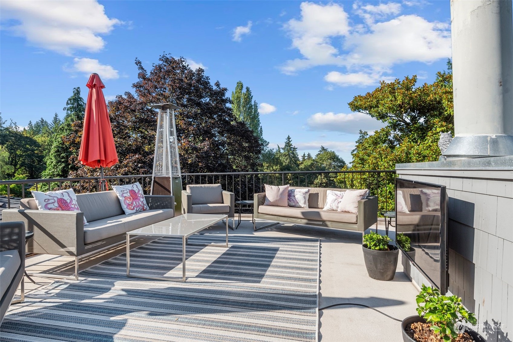 4232 NE 88th Street