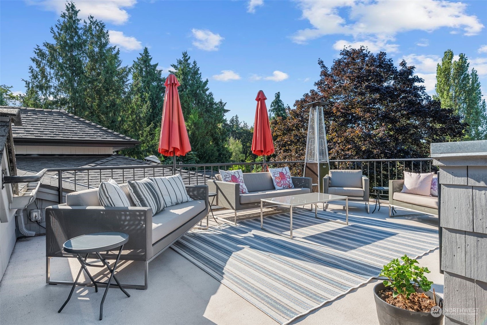 4232 NE 88th Street
