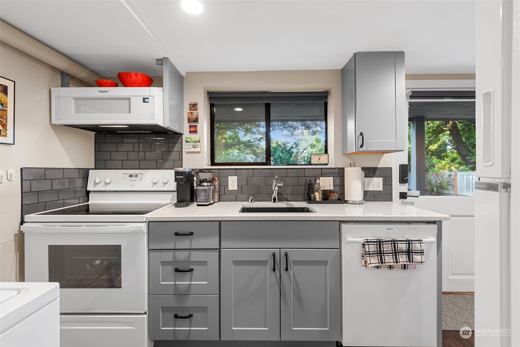 4232 NE 88th Street