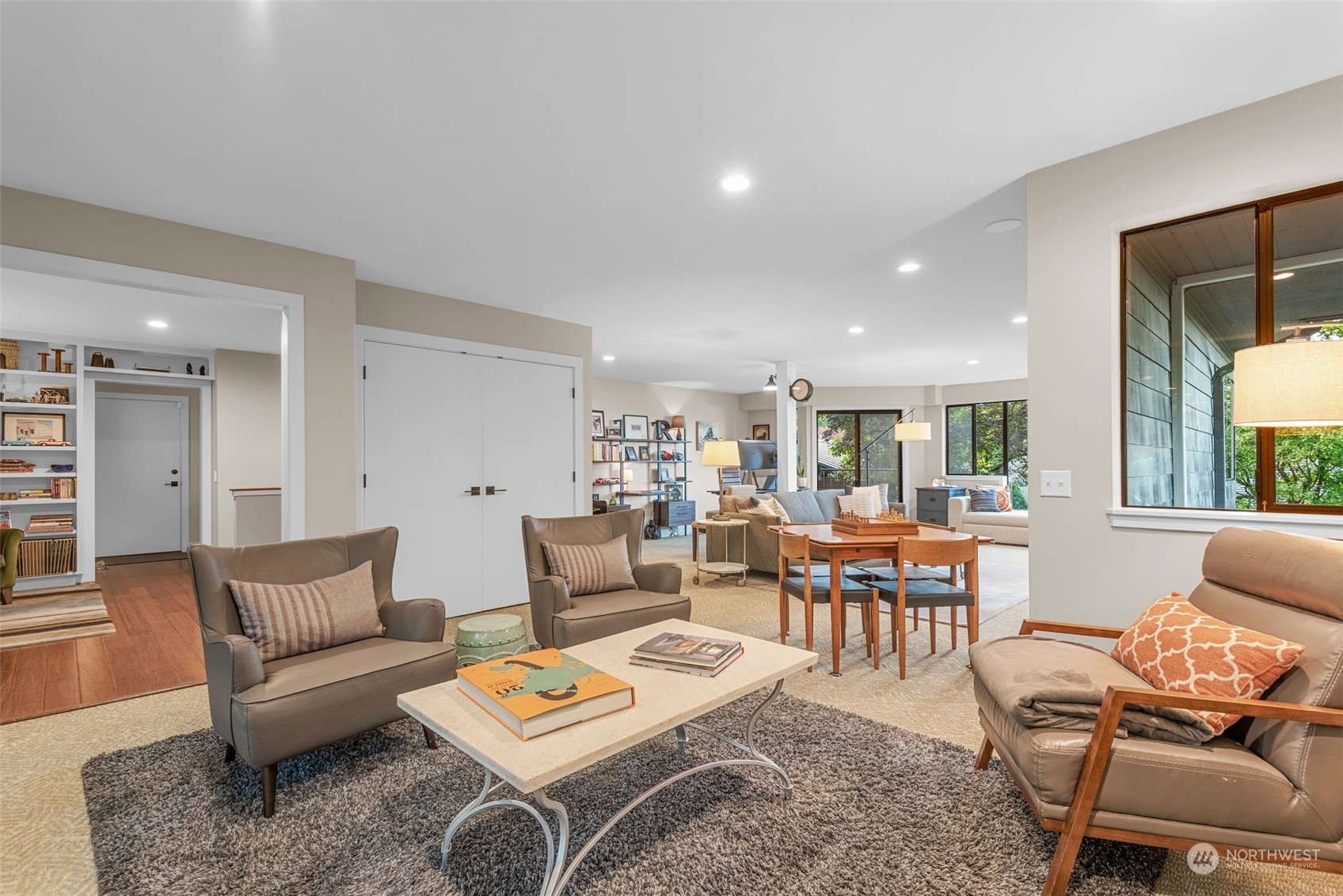 4232 NE 88th Street