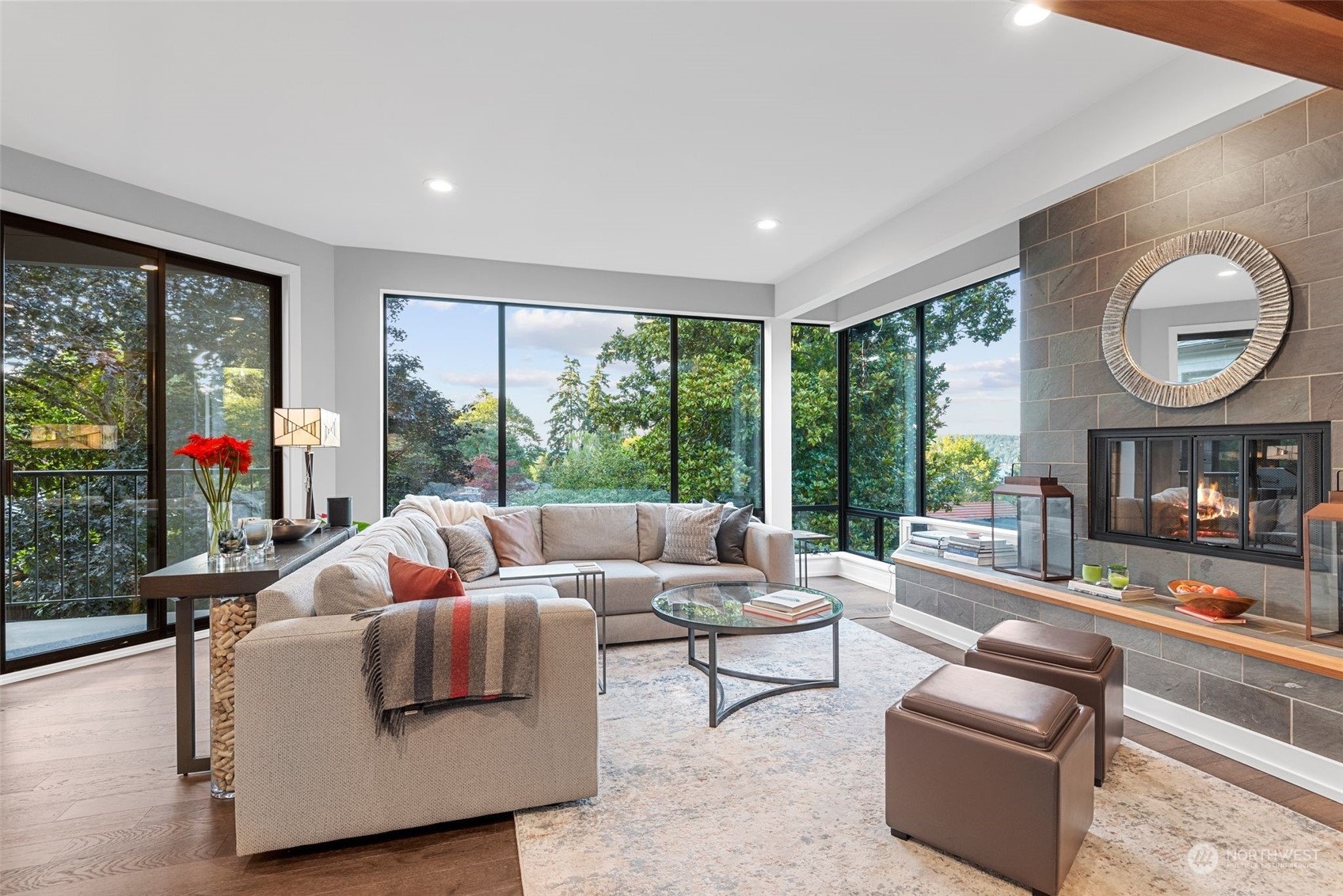 4232 NE 88th Street