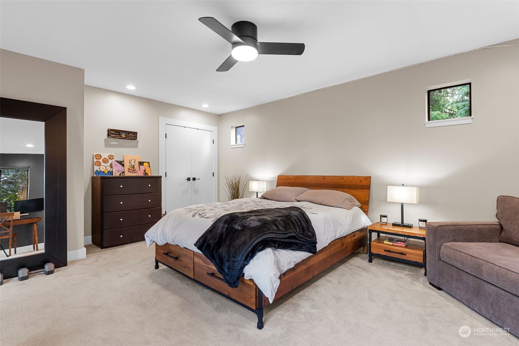 4232 NE 88th Street