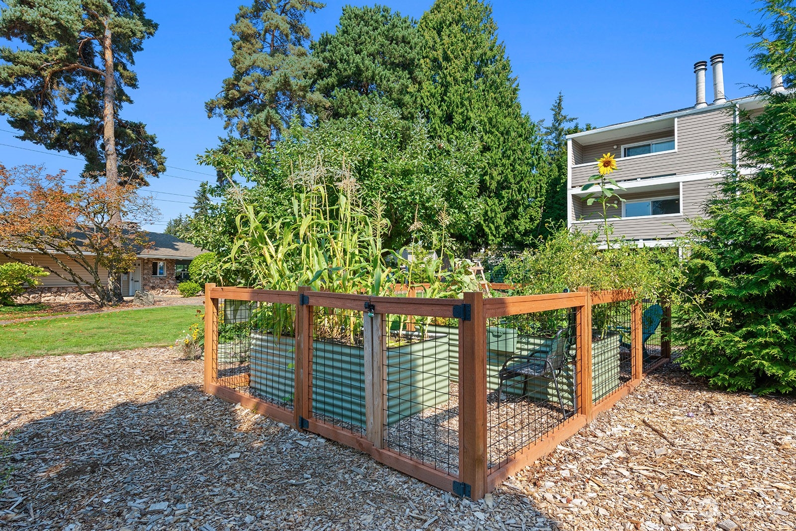 12423 NE 131st Court Unit: E-205
