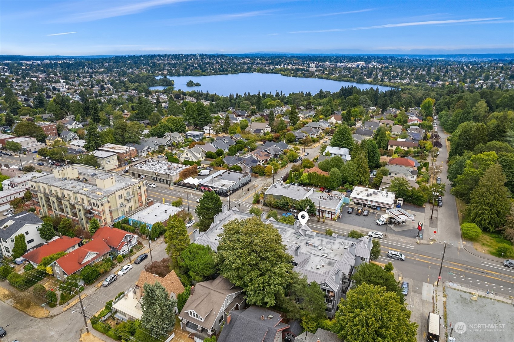 5901 Phinney Avenue N Unit: 305