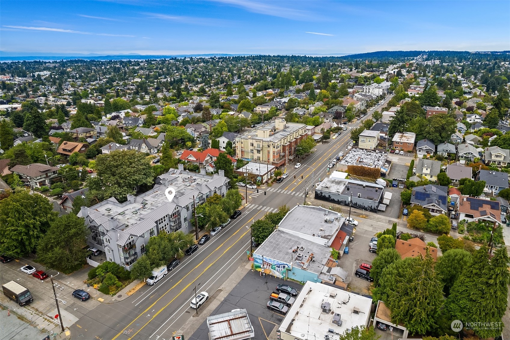 5901 Phinney Avenue N Unit: 305