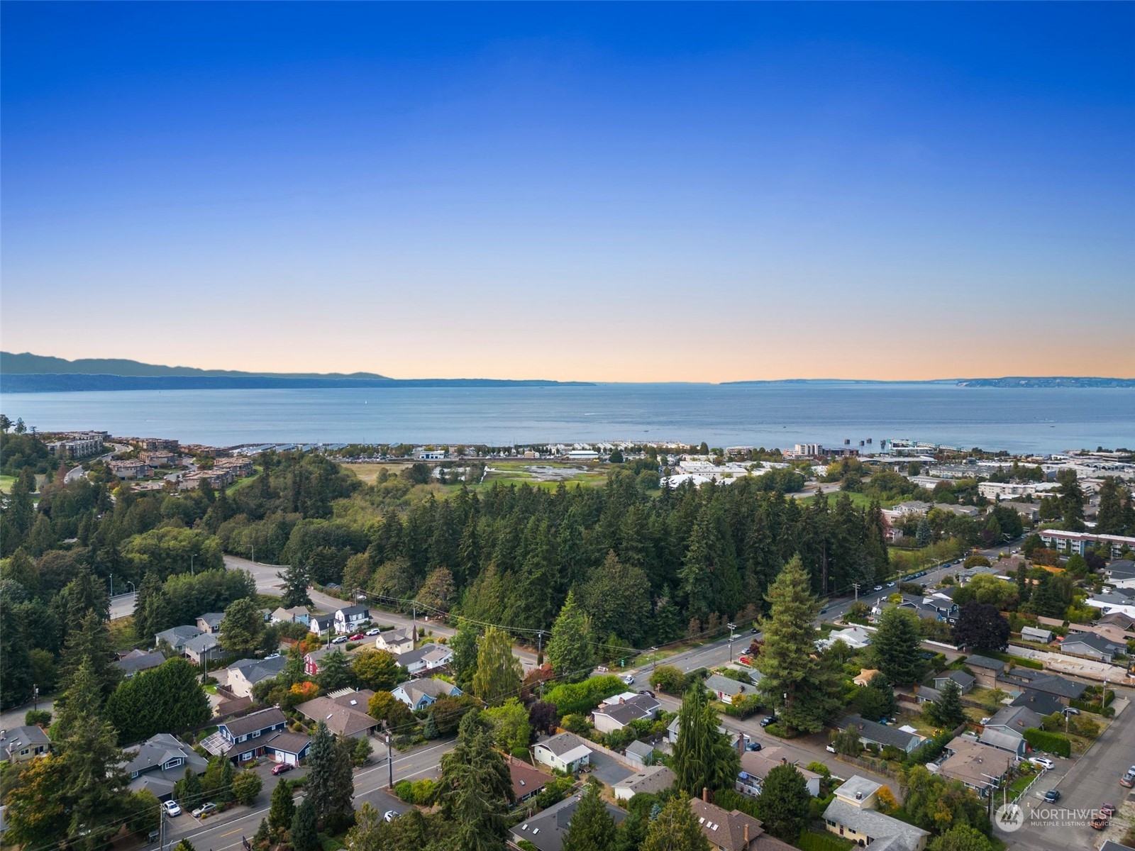 1070 5th Avenue S Unit: 207