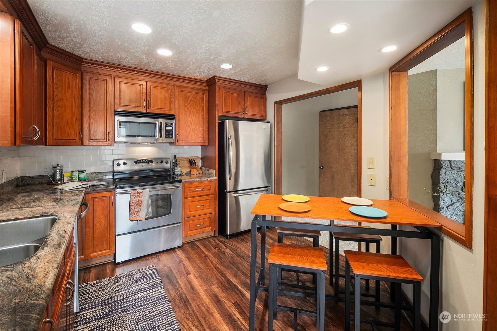 1070 5th Avenue S Unit: 207