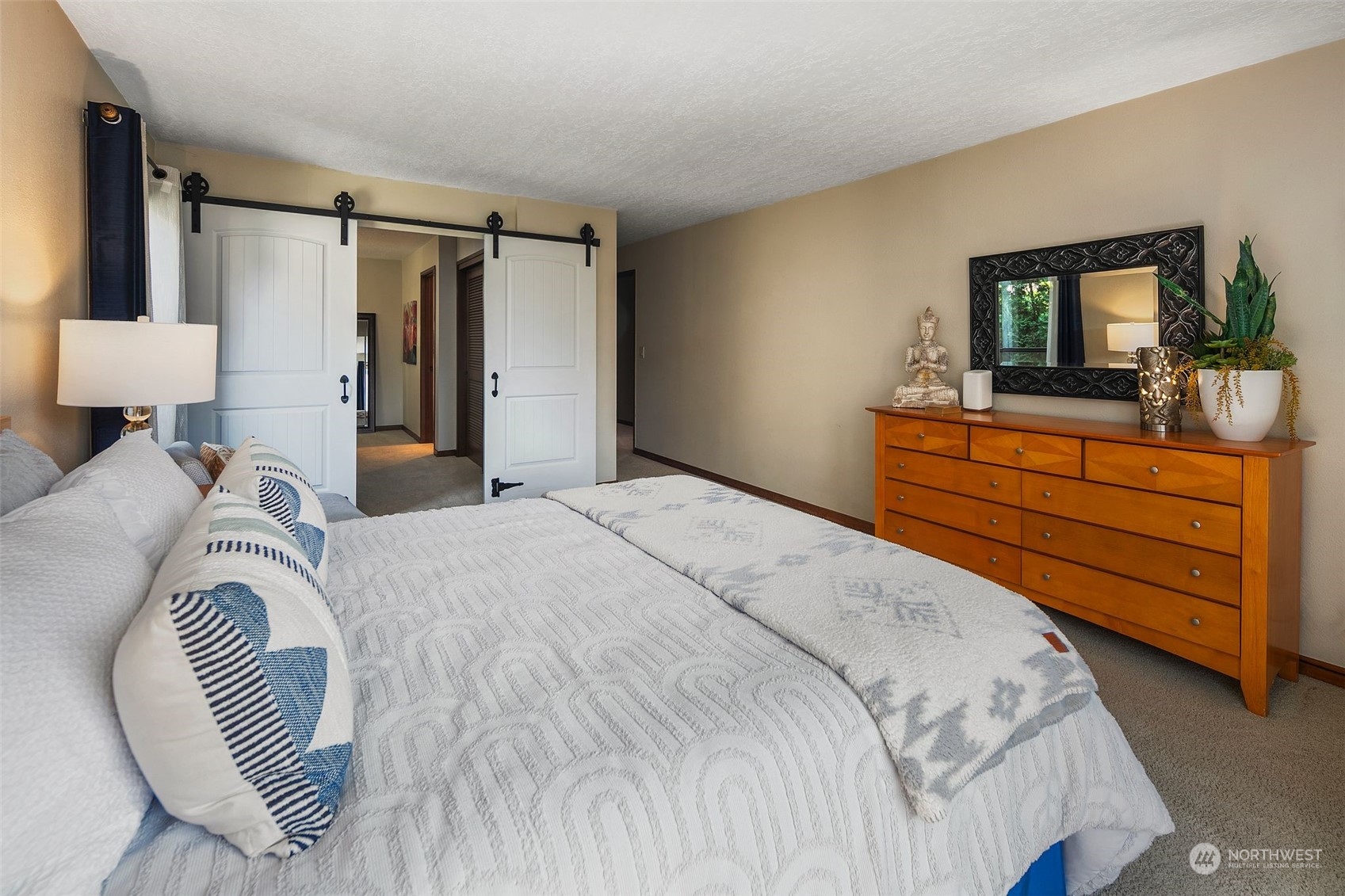 1070 5th Avenue S Unit: 207