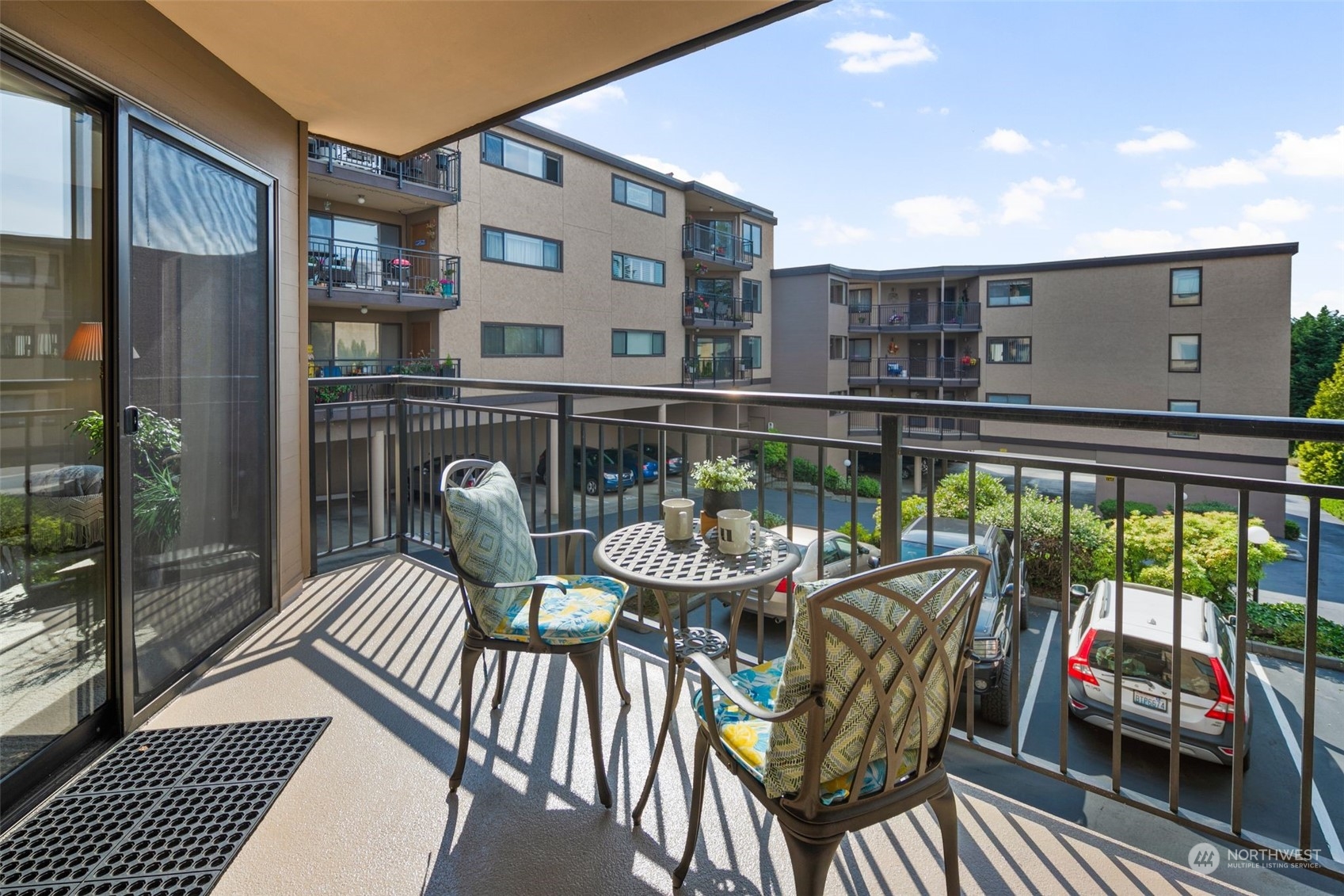 1070 5th Avenue S Unit: 207
