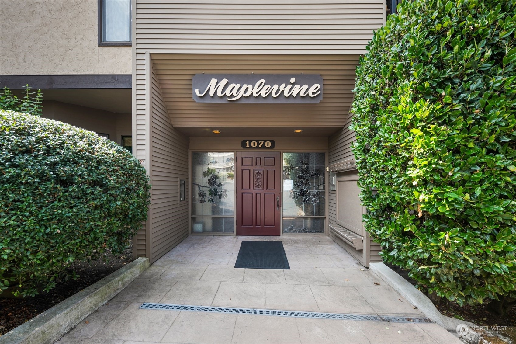 1070 5th Avenue S Unit: 207