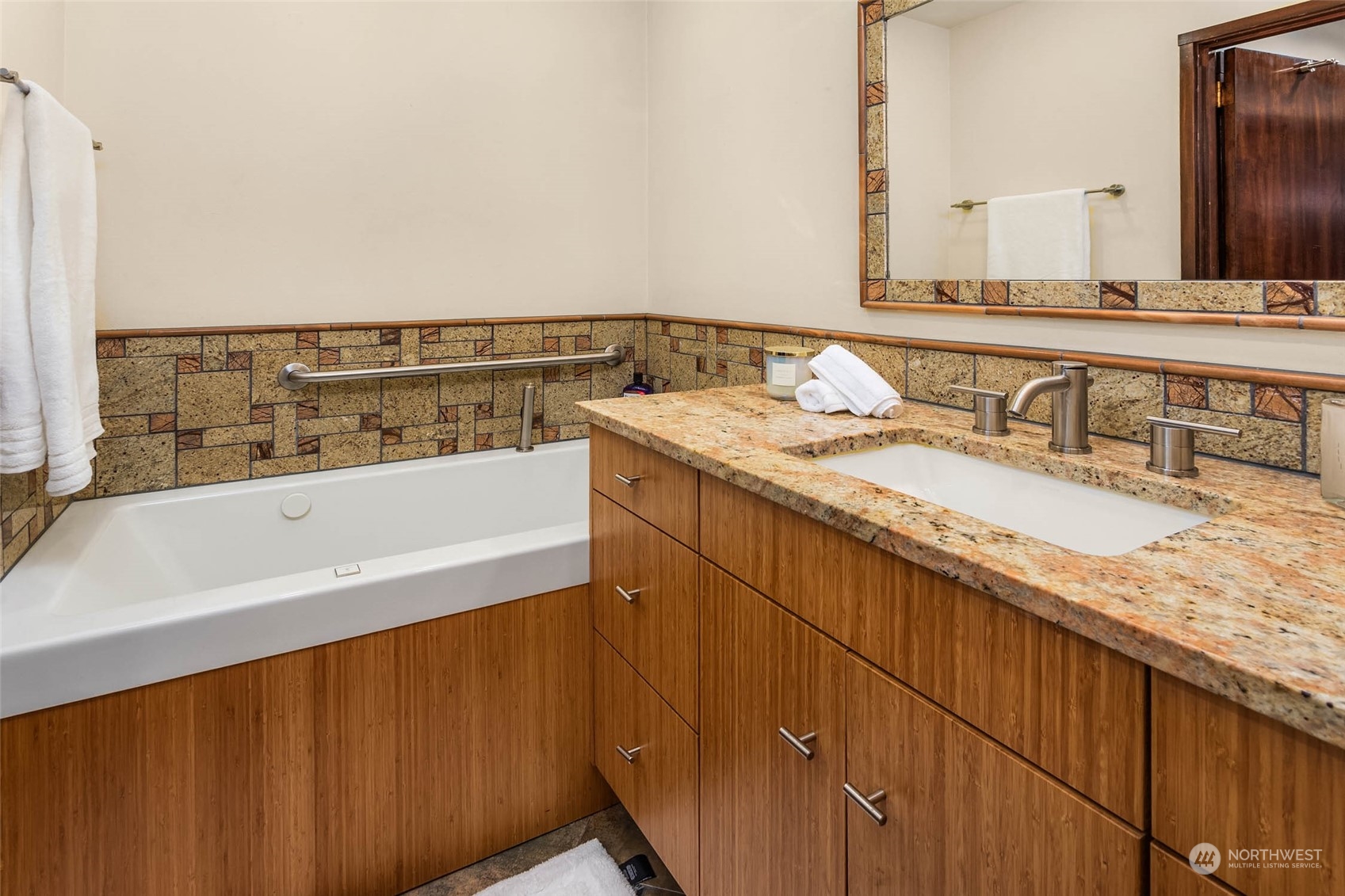 10903 Glen Acres Drive S Unit: A26D