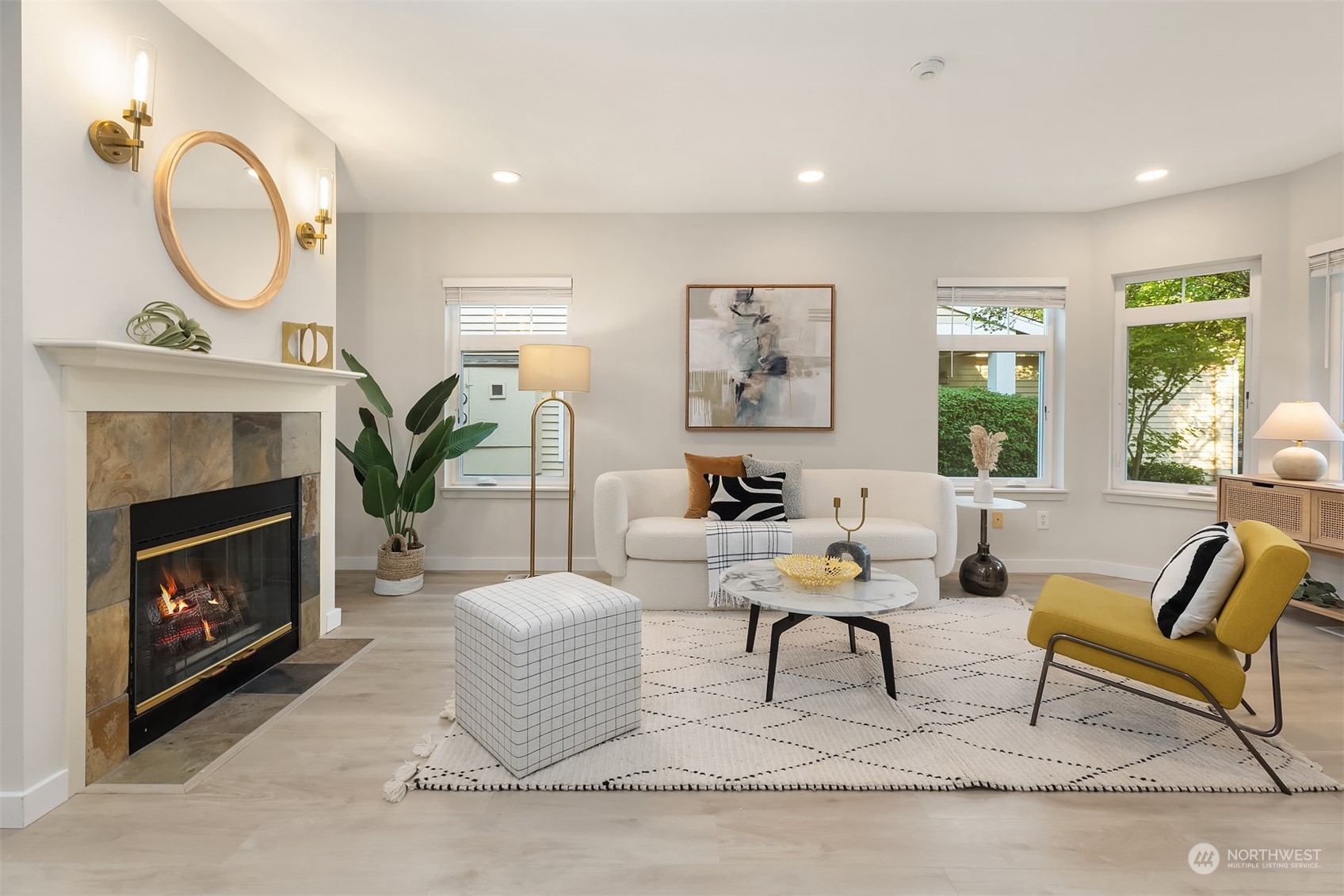 15823 NE 90th Way Unit: 804