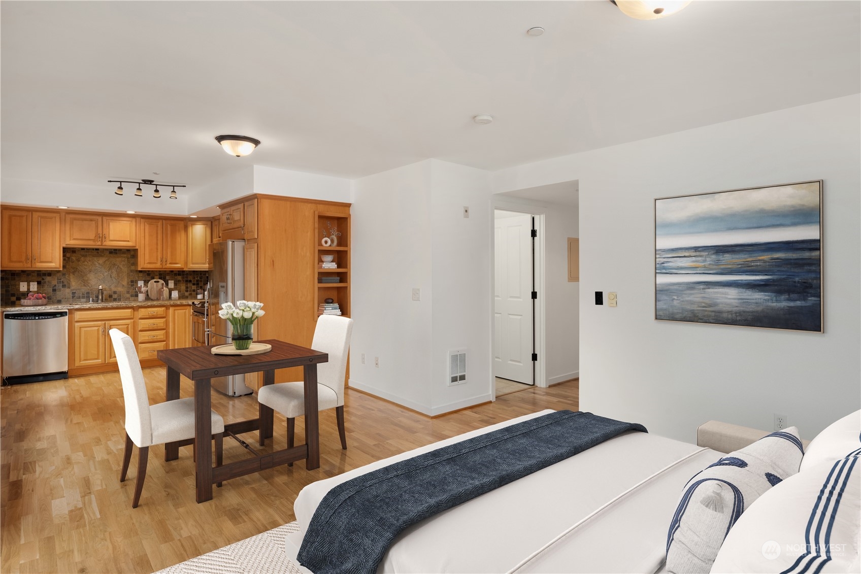 4116 California Avenue SW Unit: 201