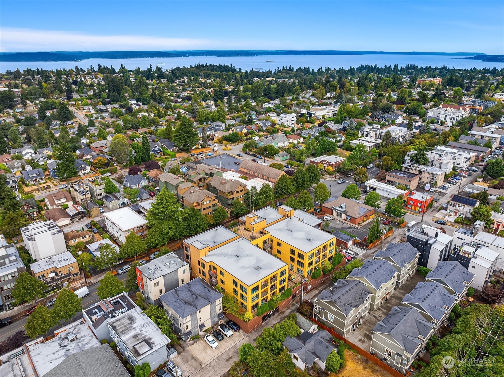 4116 California Avenue SW Unit: 201