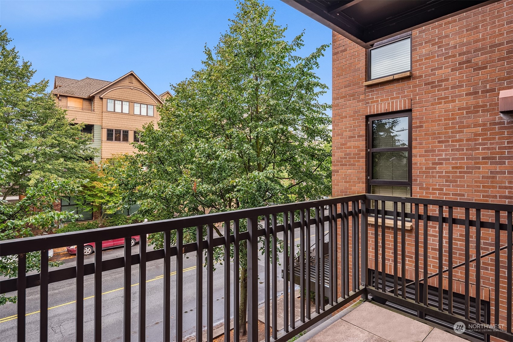 4116 California Avenue SW Unit: 201