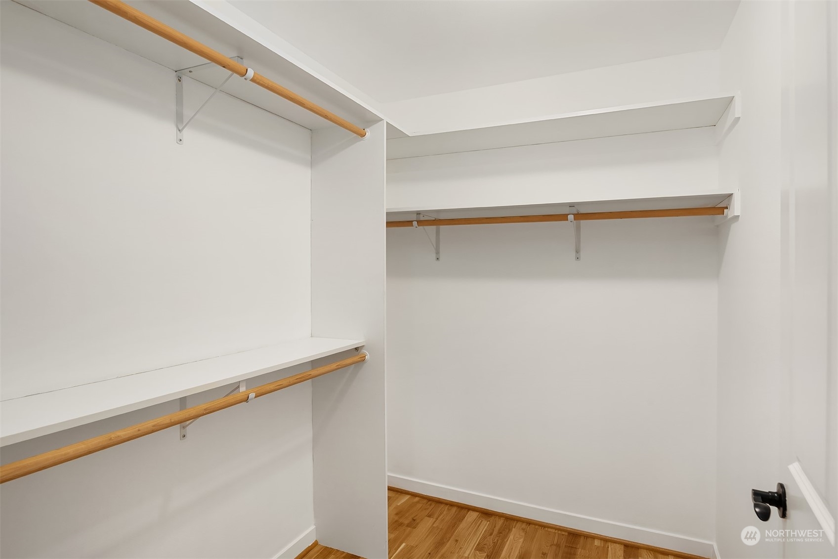 4116 California Avenue SW Unit: 201