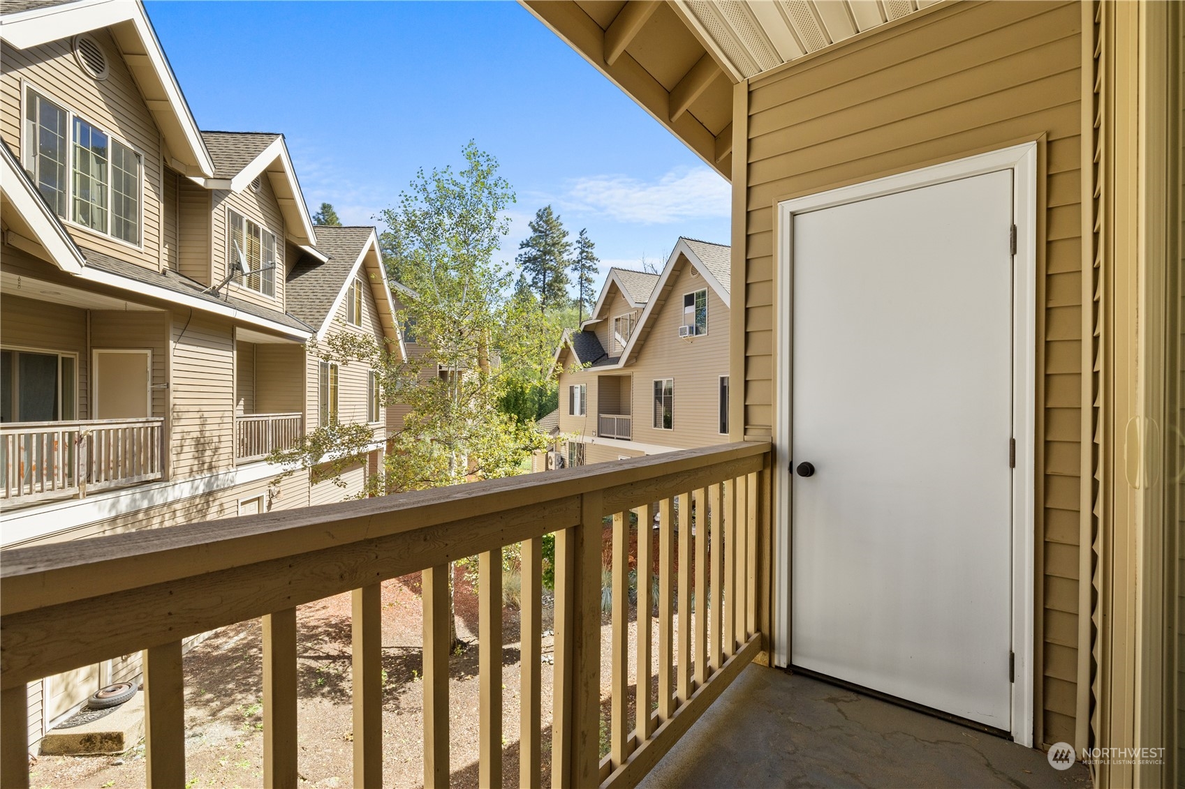212 Sagebrook Lane