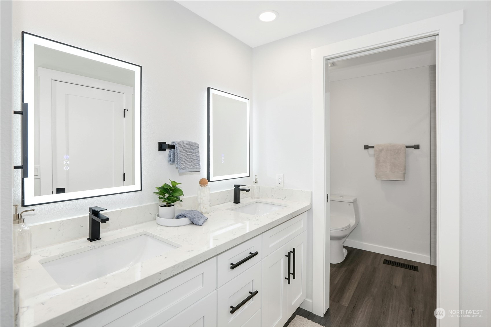 16143 SE 33rd Circle Unit: 401