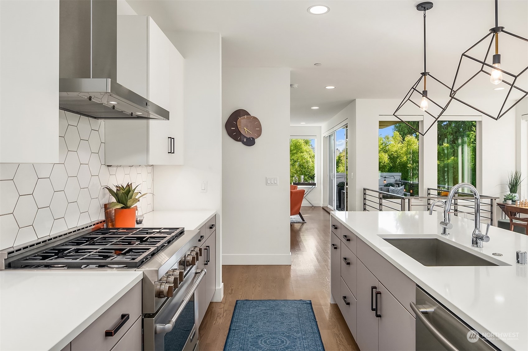 10123 NE 63rd Street Unit: B