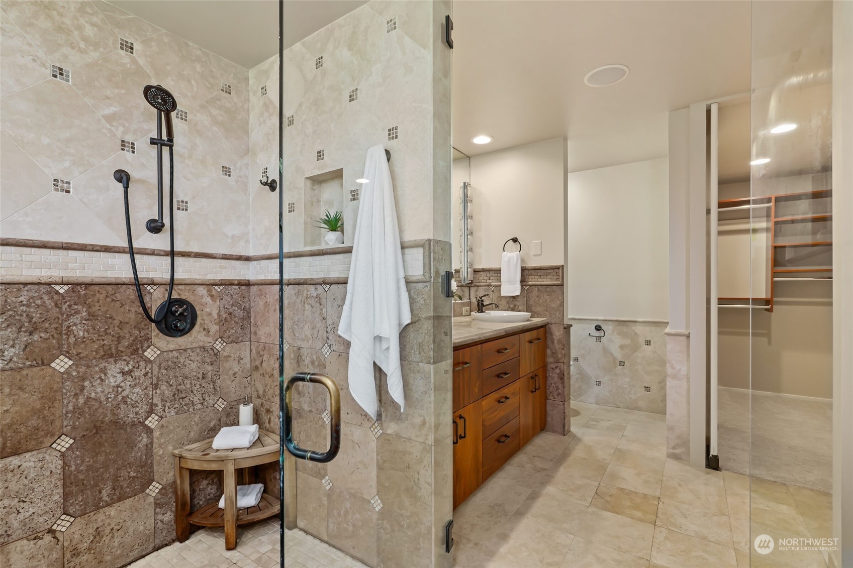 12120 SE 17th Place