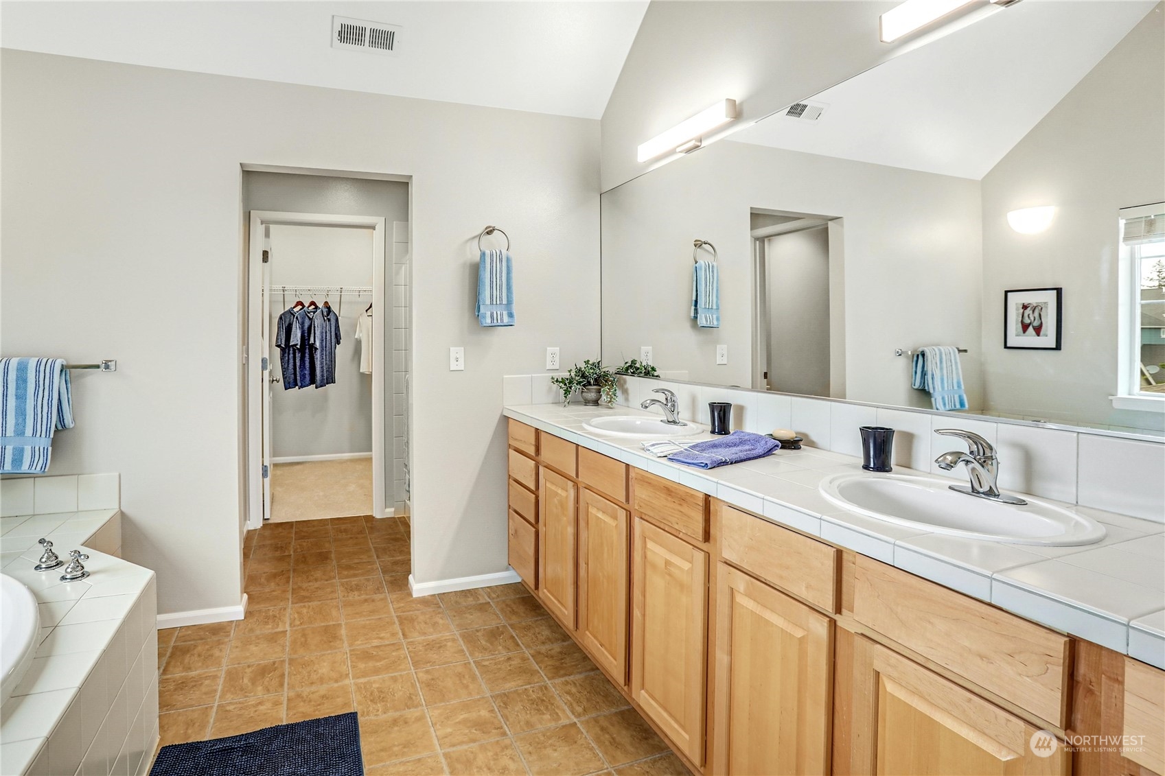 1797 11th Lane NE Unit: 1231