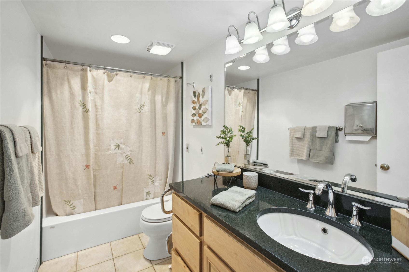 1215 170th Avenue NE