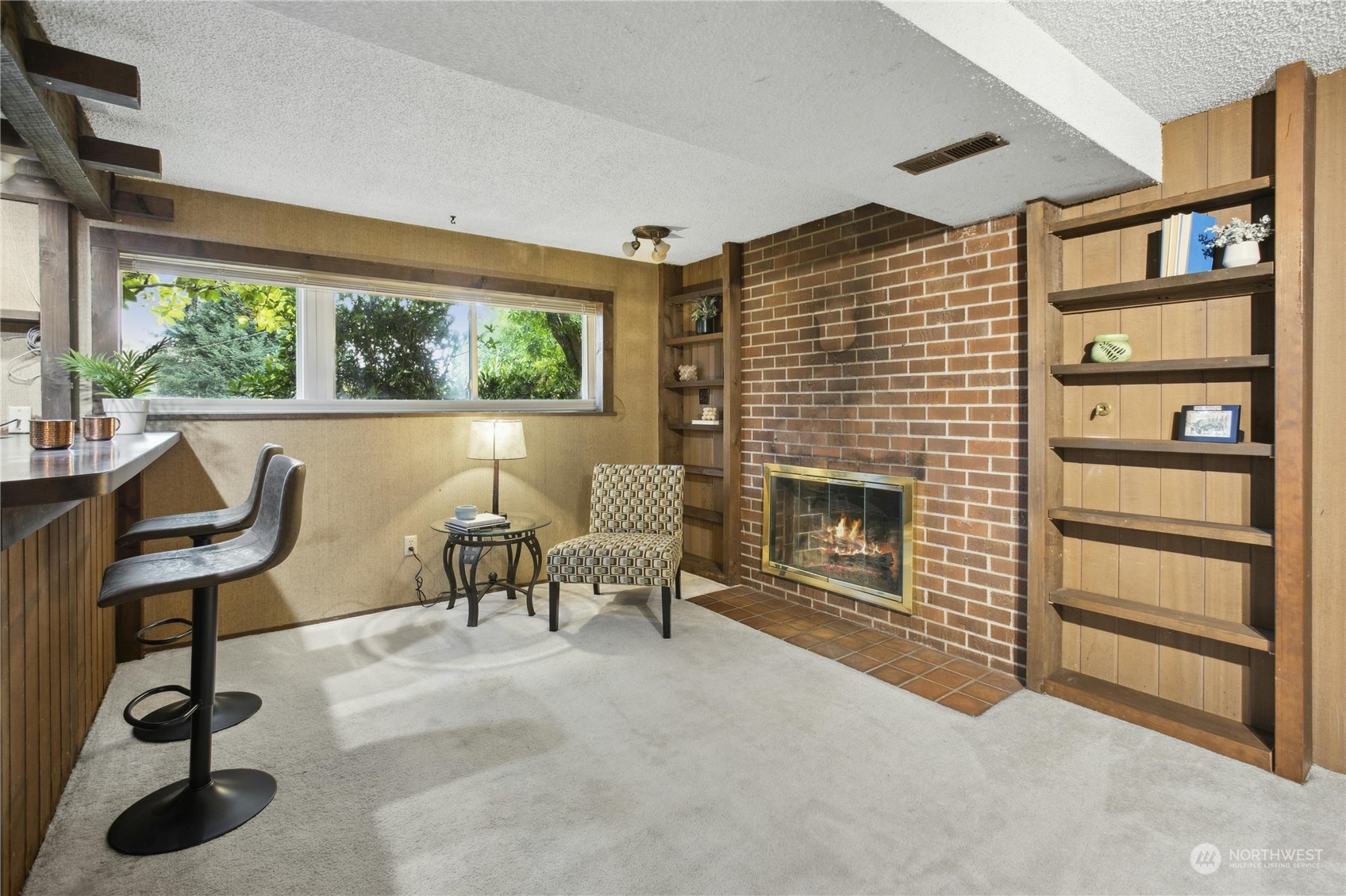 1215 170th Avenue NE