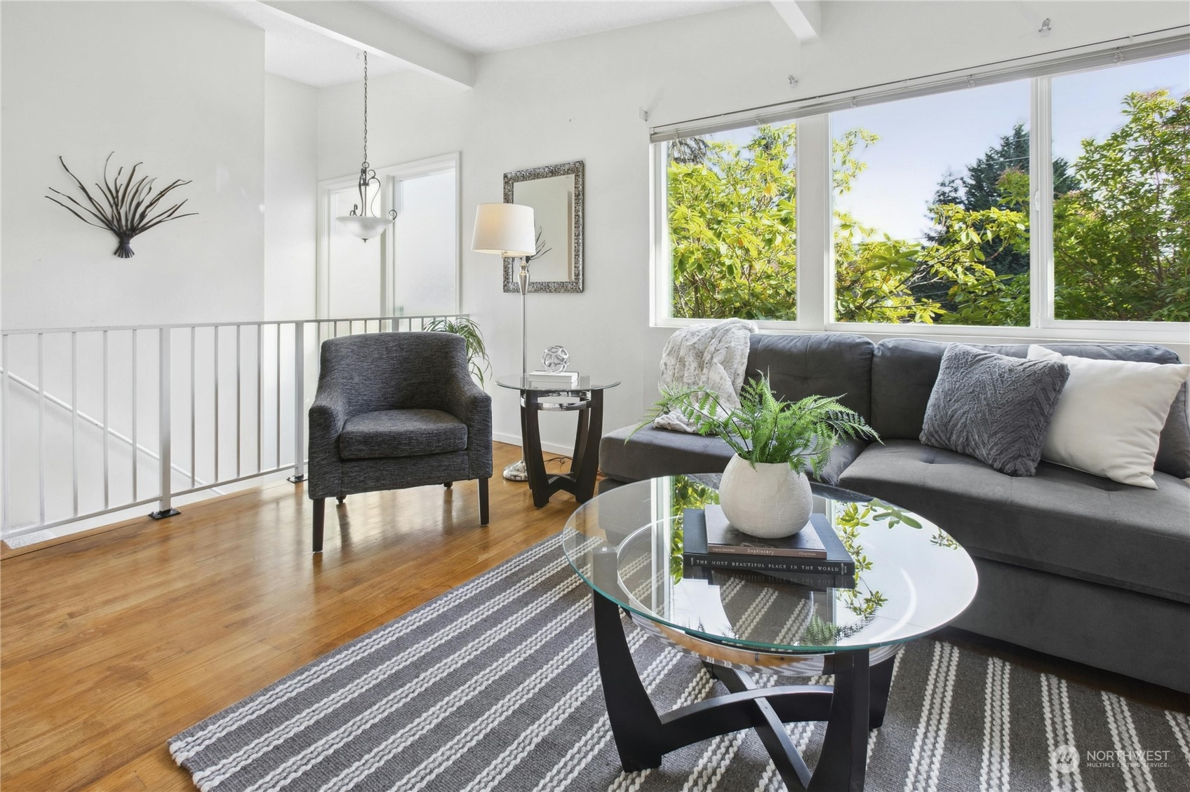 1215 170th Avenue NE