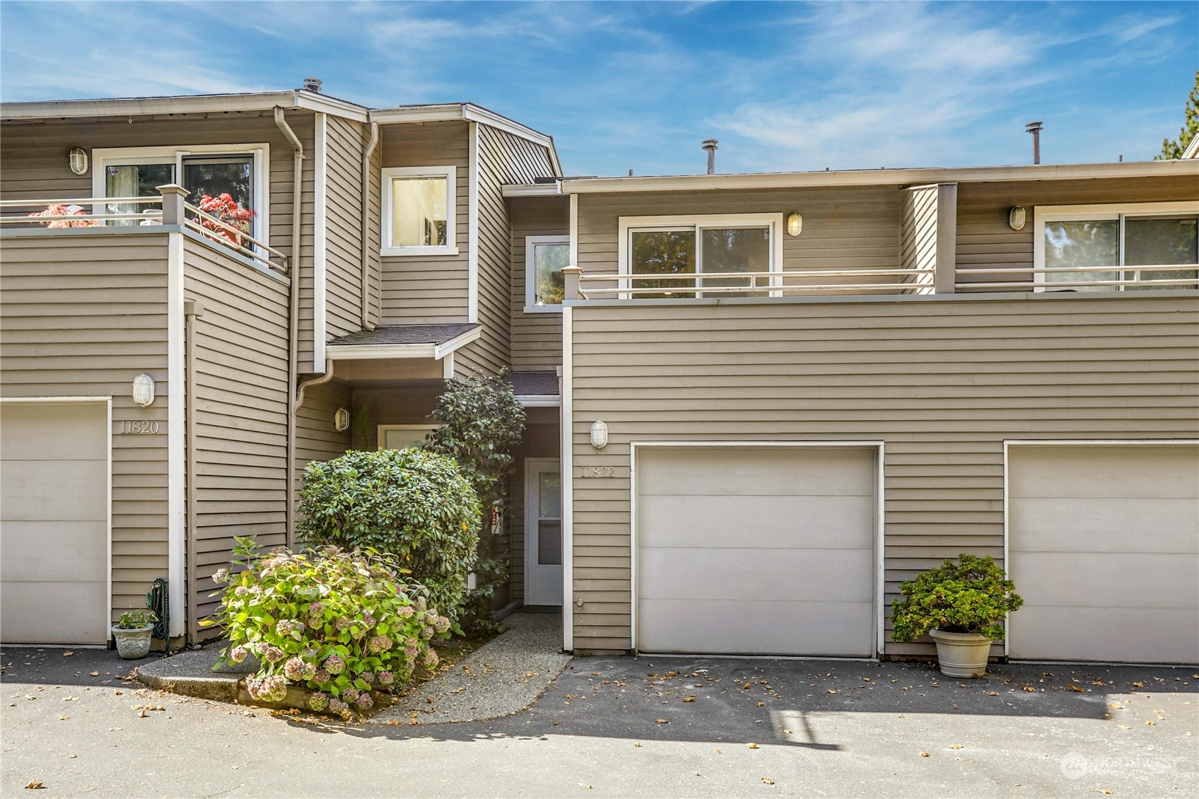 11822 NE 80th Street Unit: 7